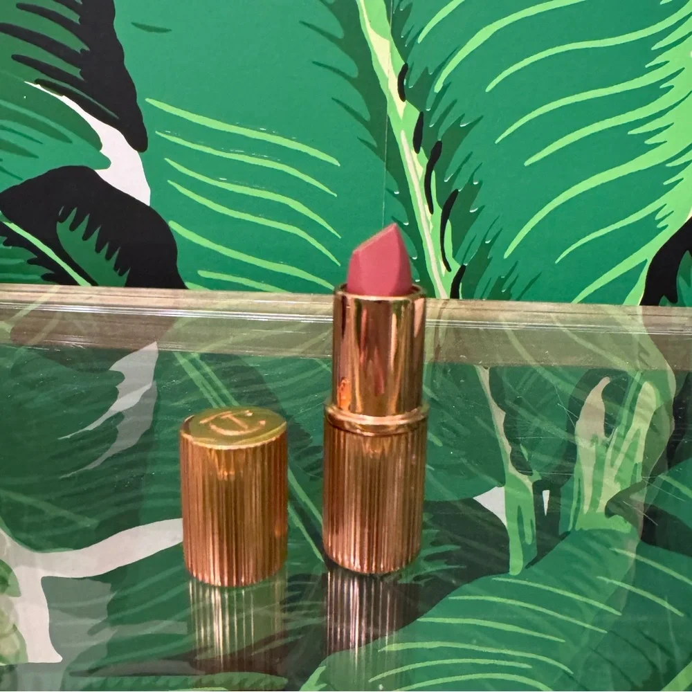 NWT Charlotte Tilbury Pillow Talk Nude Pink Matte Revolution Mini Lipstick